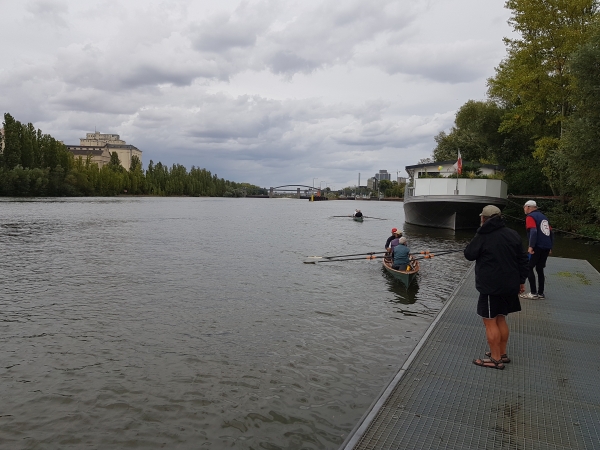 Frankfurt Boote am Ziel 2018