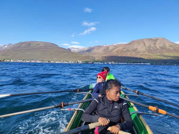 Inrigger in Anfahrt auf Dalvik Island 2022