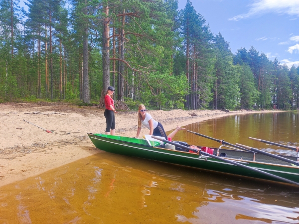 Mdchen am Traumstrand Juojrvi 2023