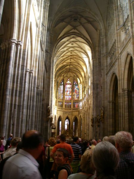 Prag dom 06