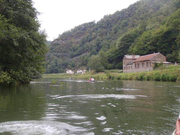 Ruderboote in den Ardennen Maas 2017