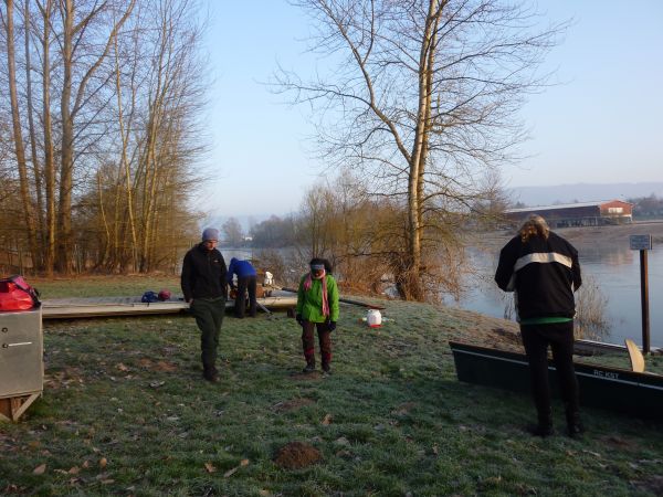 Ruderer vor dem Start Hann Muenden Winter2011